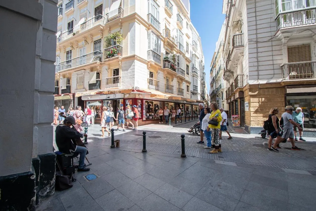 El Estudio De la Rosa Cádiz 0*,  España